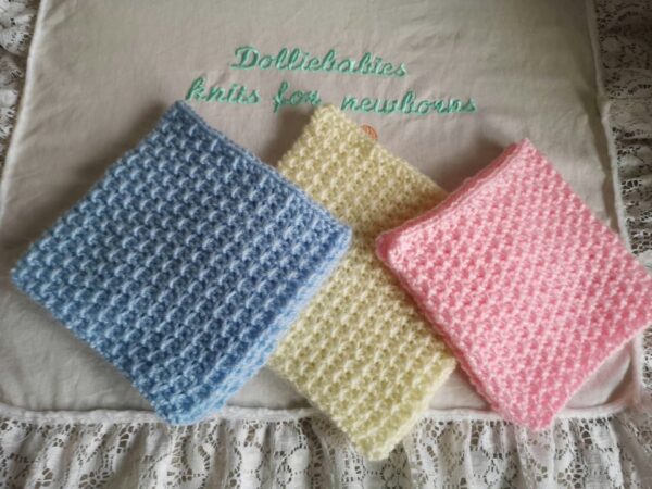 Free Bonding Square Knitting Pattern